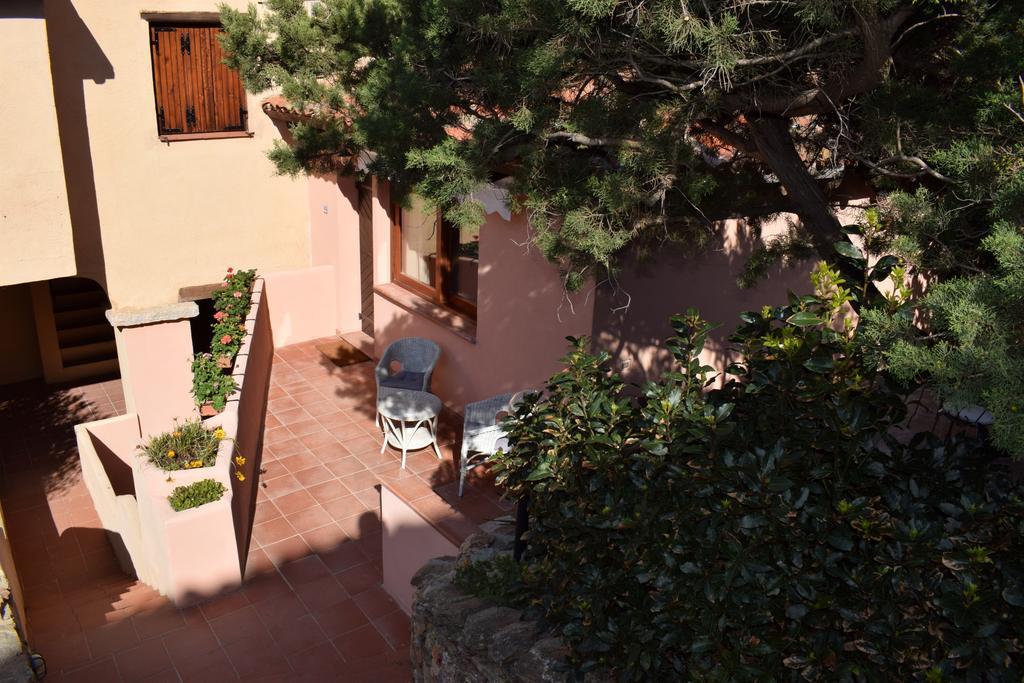 Villaggio Est Affittacamere San Teodoro  Exterior photo